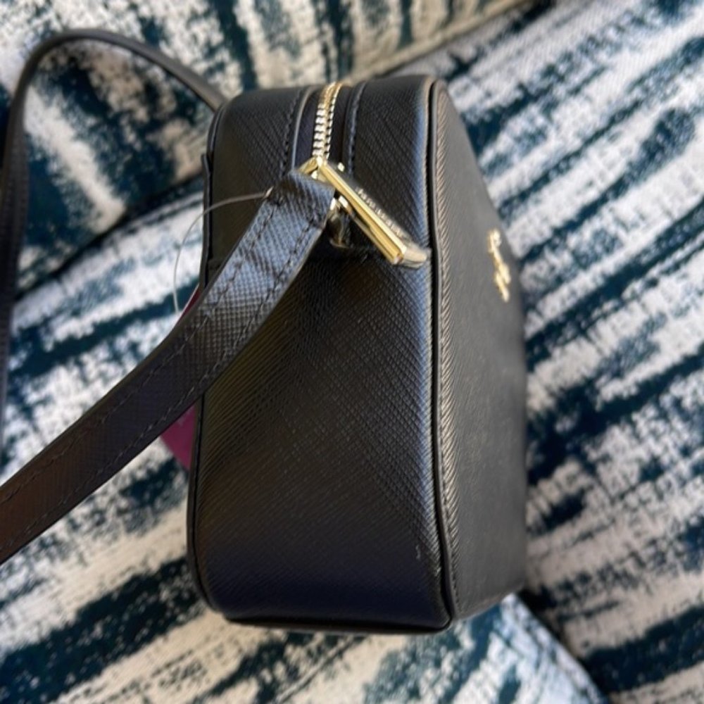 Kate Spade Madison Mini Camera Bag
COLOR:
Black 
NWT - Picture 9 of 16